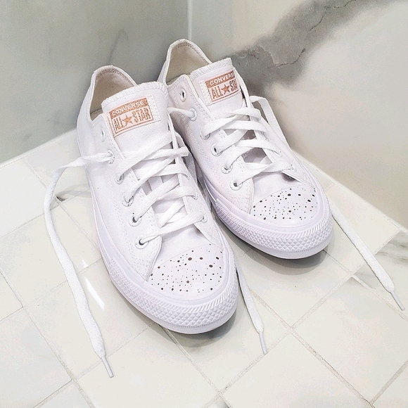 Converse Shoes - NWOT White/Rose Gold Converse